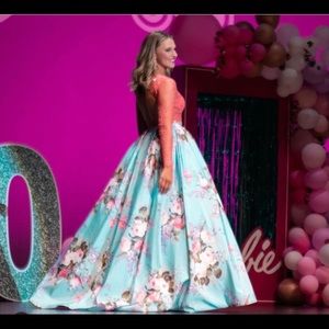 Sherri Hill two piece foral ball gown